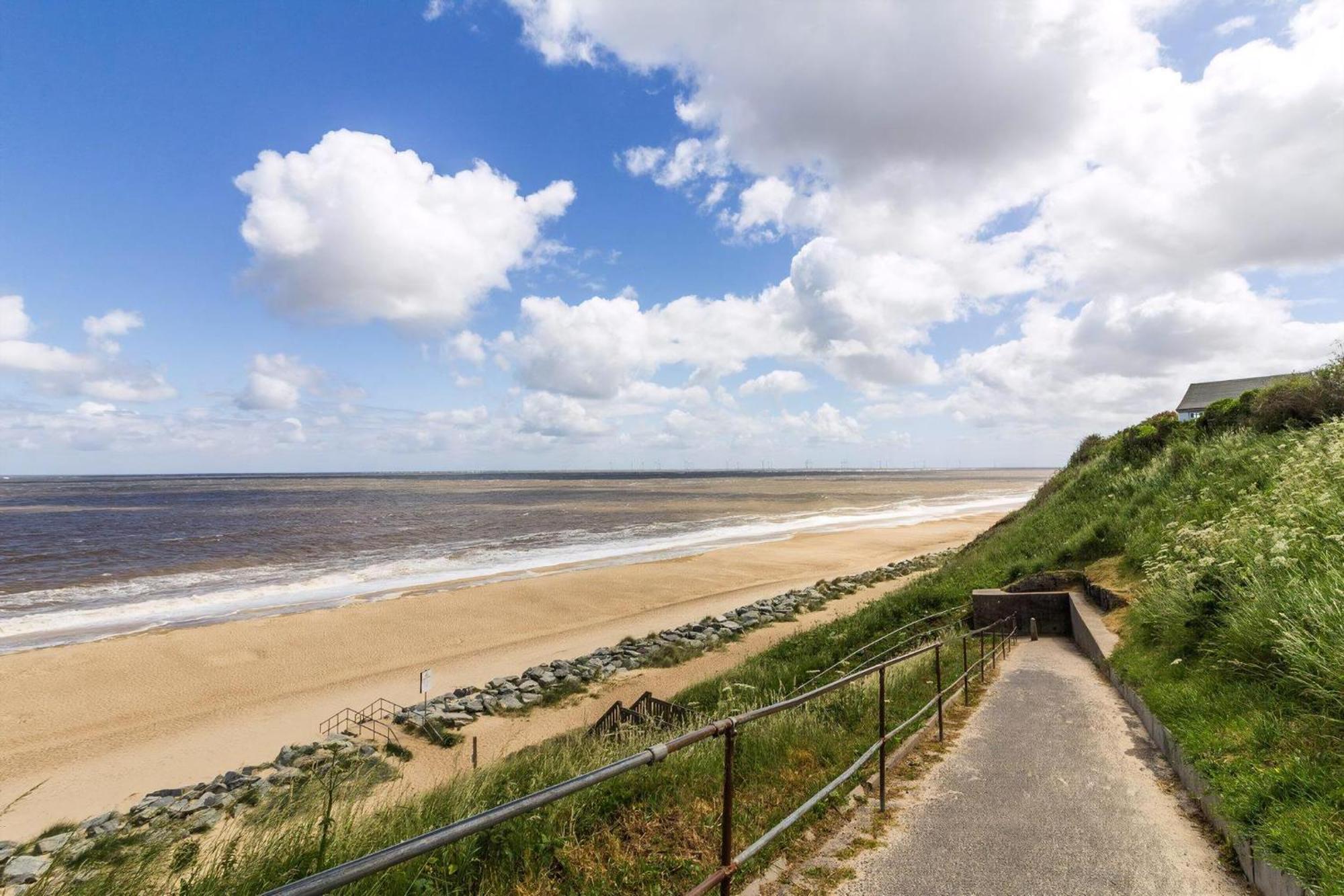 Lovely 4 Berth Chalet For Hire At California Sands In Norfolk Ref 52350Cs Scratby Bagian luar foto